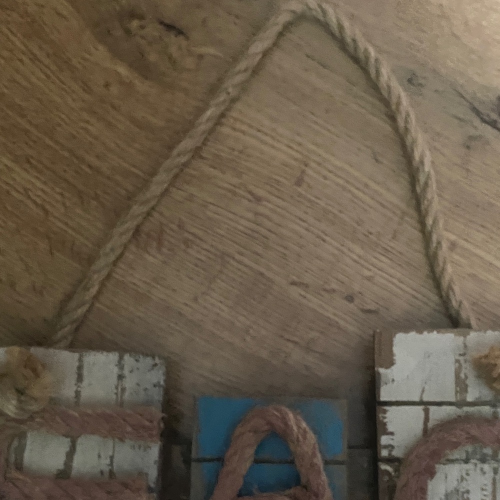 Rustic Beach Rope Wall Decor - Picture 4 of 4